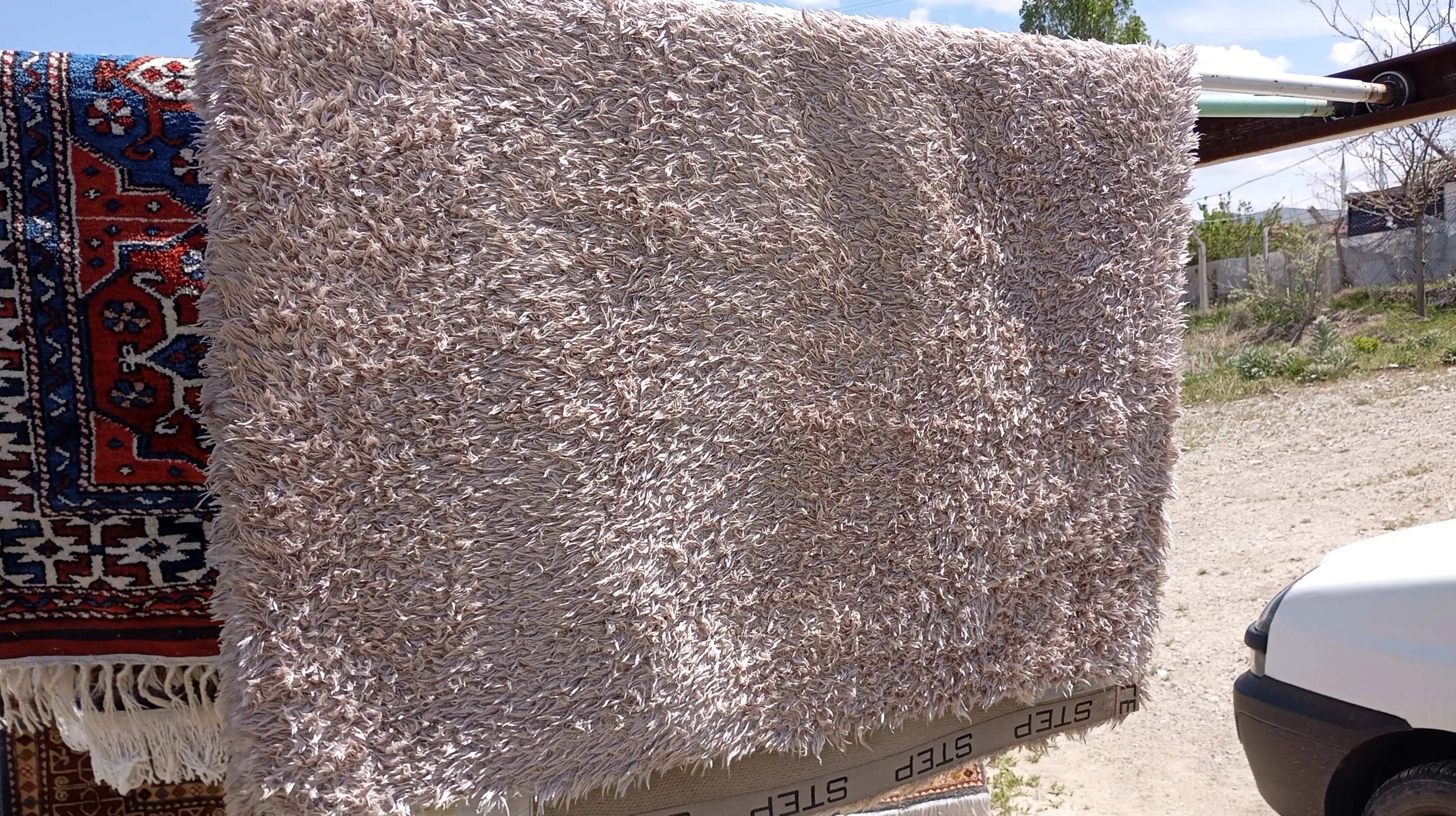 Carpet washing facility